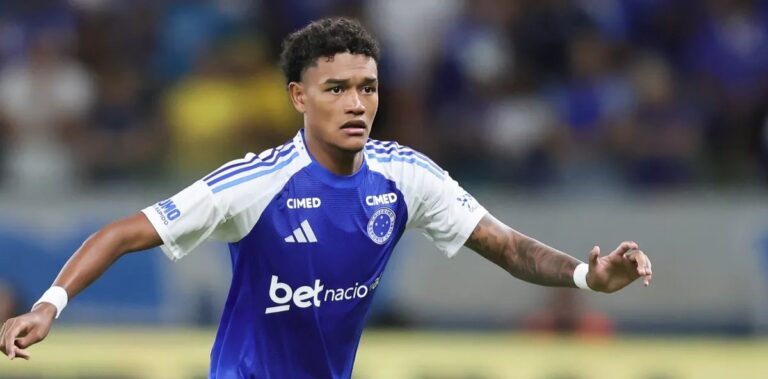Cruzeiro vira sobre o Bahia na Arena Fonte Nova e soma três pontos no Brasileirão