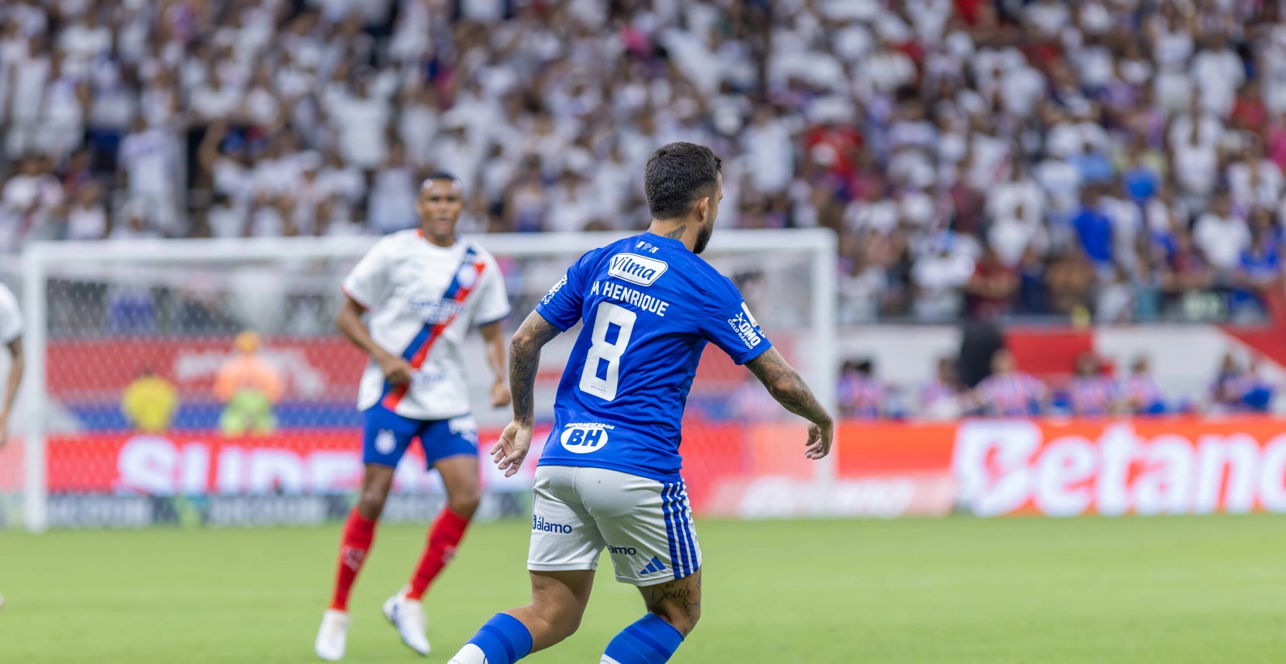 Diretor do Cruzeiro critica arbitragem após lesão de Matheus Henrique contra o Bahia - Imagem do artigo original