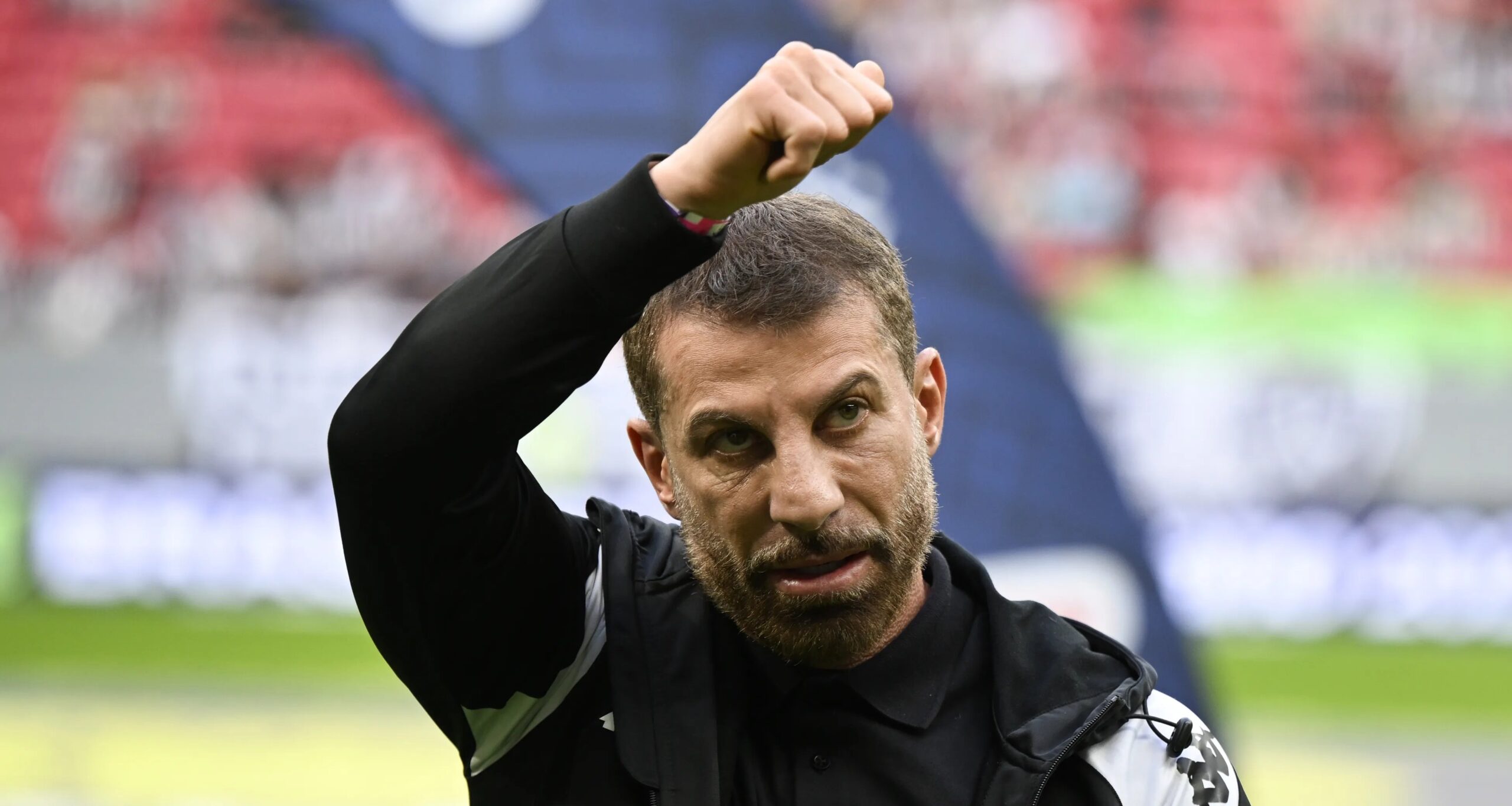 Vasco prepara memorando e acelera venda da SAF a Marcos Lamacchia - Imagem do artigo original