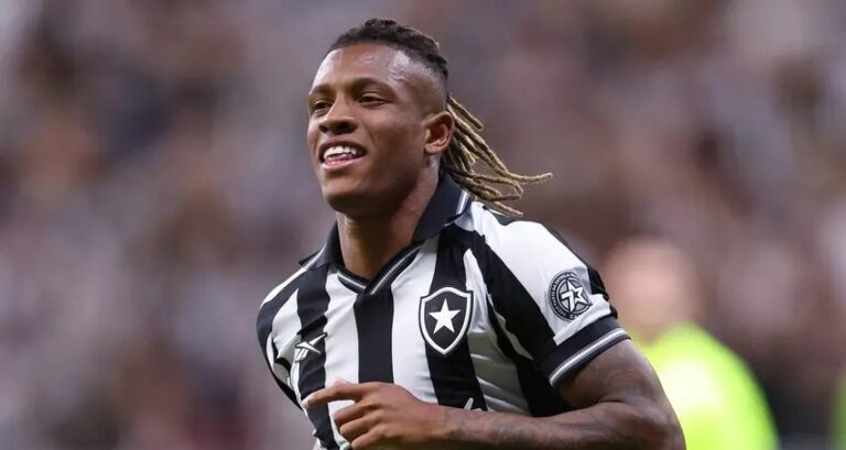 Pedido de €40 milhões por Danilo faz Flamengo recuar em tratativas com Botafogo