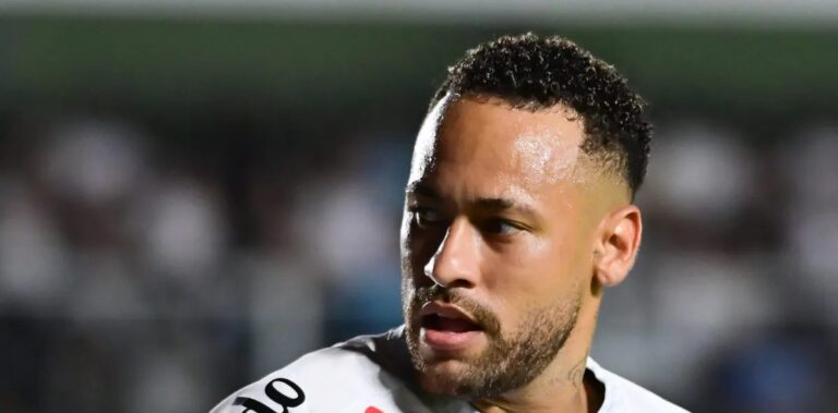 Lesão na panturrilha afasta Neymar do Santos por até duas semanas