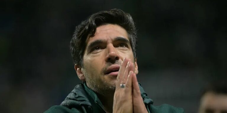 Abel Ferreira cobra coragem da arbitragem antes de Flamengo x Palmeiras