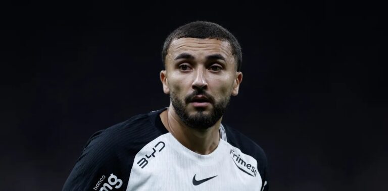 Labyad marca, Corinthians empata com Peñarol e assegura liderança do grupo na Libertadores