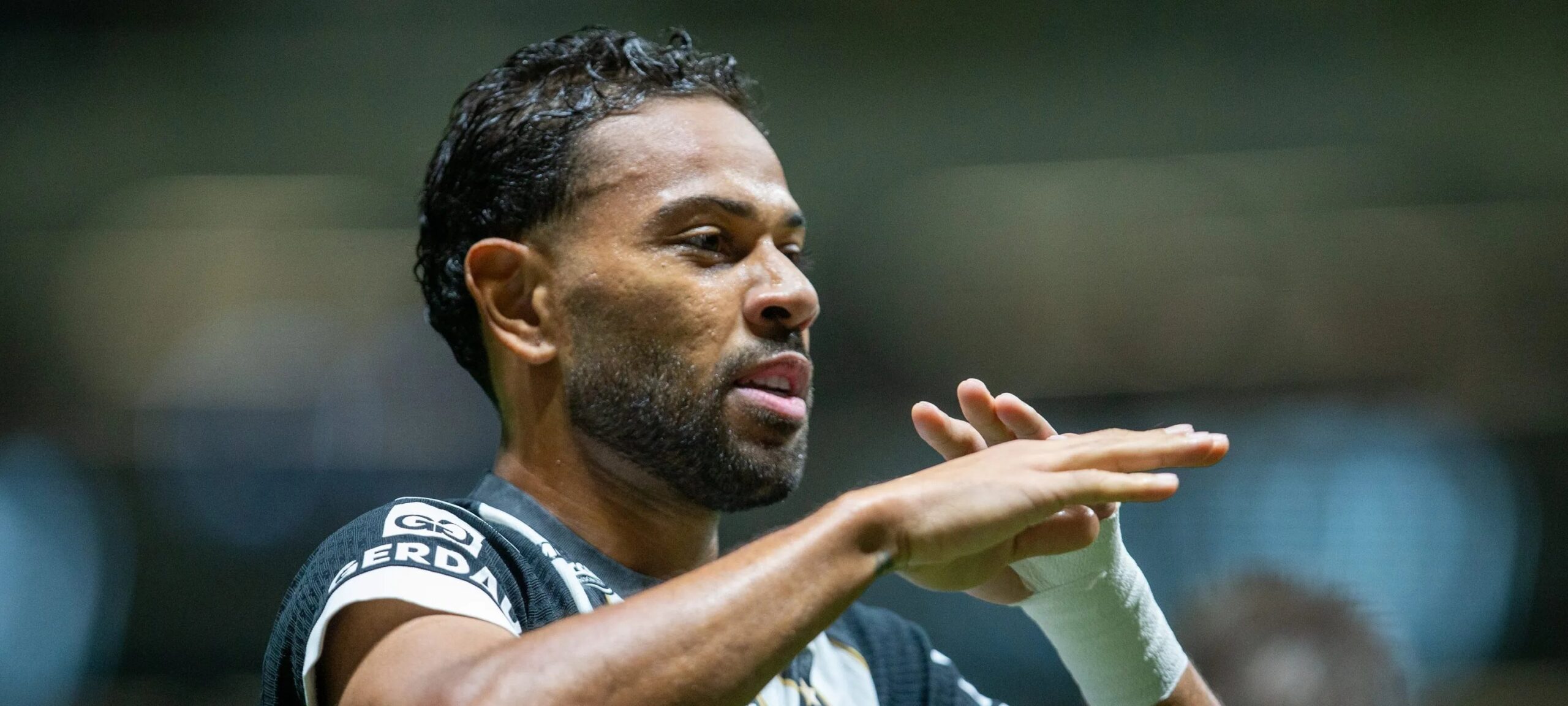 Diniz mira triunfo sobre o Atlético-MG para tirar Corinthians da zona de rebaixamento - Imagem do artigo original