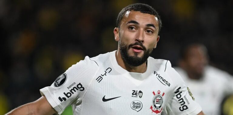 Labyad marca, comenta empate e defende permanência de Memphis Depay no Corinthians