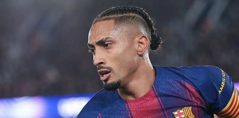 Raphinha relata provocações de colegas do Barcelona sobre a Seleção Brasileira
