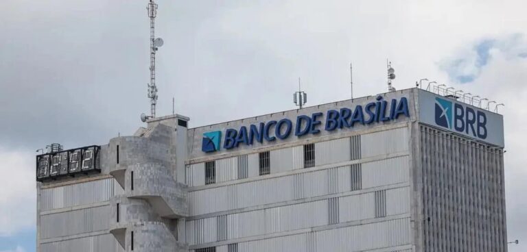 Justiça do DF suspende temporariamente repasses do BRB ao Flamengo