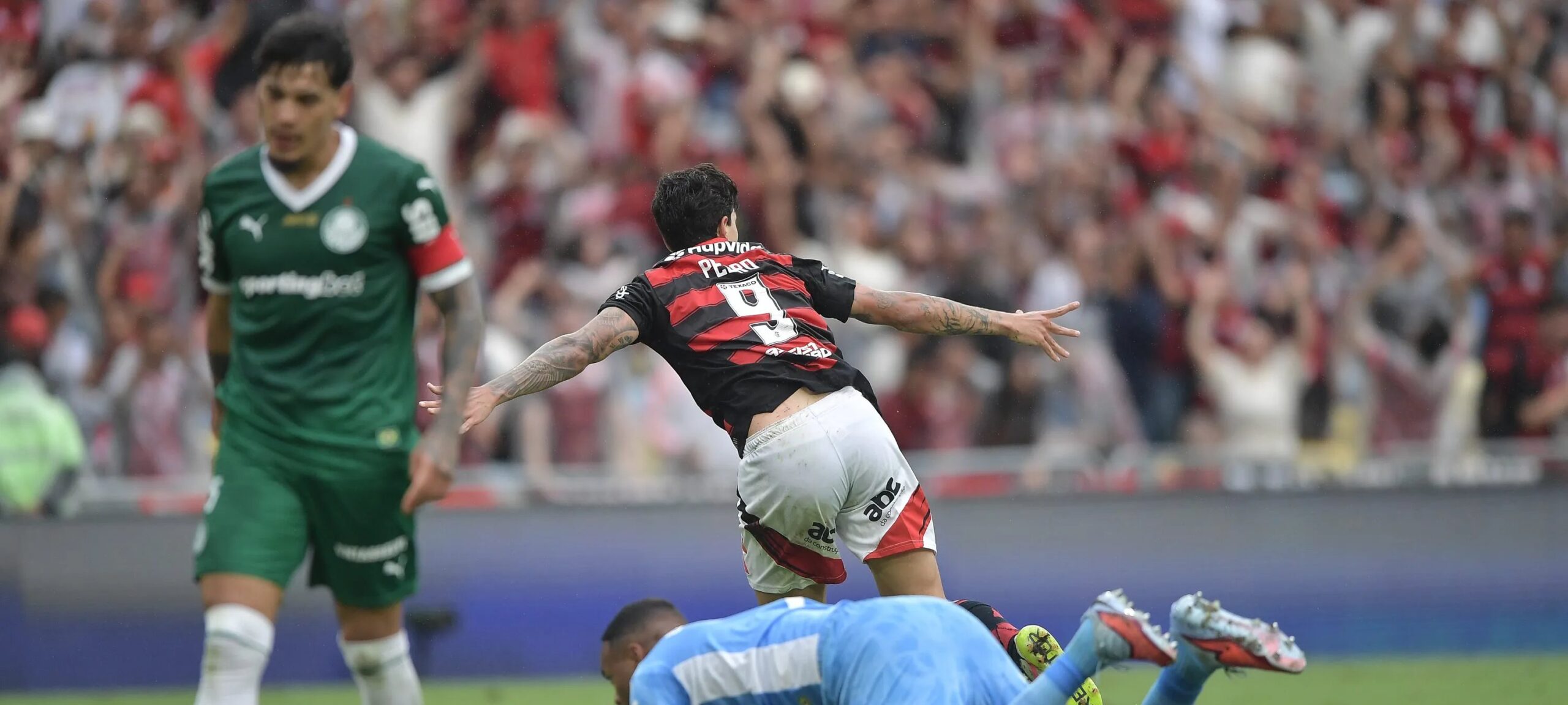 Inteligência artificial aponta Flamengo como vencedor contra o Palmeiras e indica placar de 2 a 1 - Imagem do artigo original
