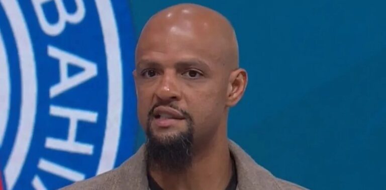 Felipe Melo aponta Flamengo como favorito em duelo direto com o Palmeiras