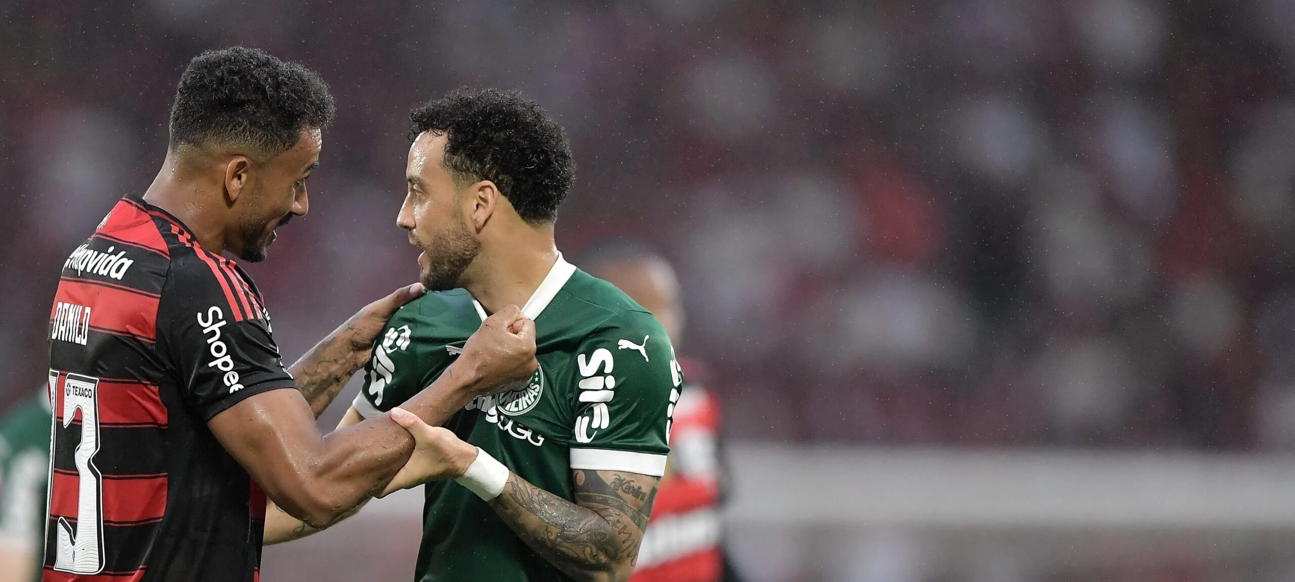 Flamengo e Palmeiras se enfrentam no Maracanã em jogo que pode mudar liderança do Brasileirão - Imagem do artigo original
