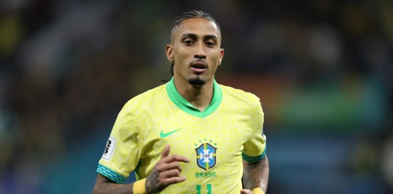 Seleção confirma lesão de Raphinha e descarta corte da Copa do Mundo