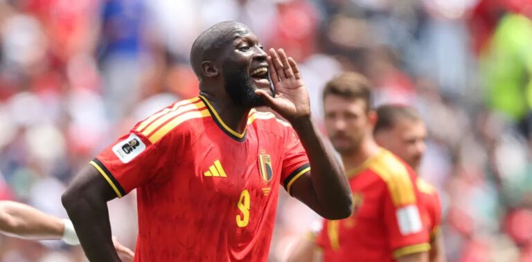 Lukaku recebe apenas amarelo após choque com Beiranvand em Bélgica x Irã pela Copa de 2026