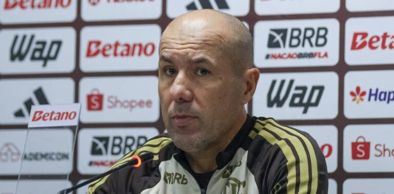 Janela da Copa faz Leonardo Jardim preparar garotos da base para o elenco do Flamengo