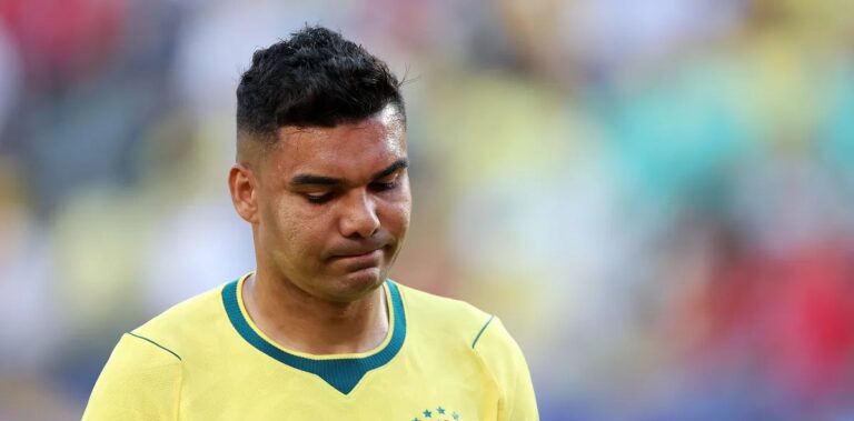 Brasil entra em campo contra a Escócia com três jogadores pendurados e risco de desfalques no mata-mata