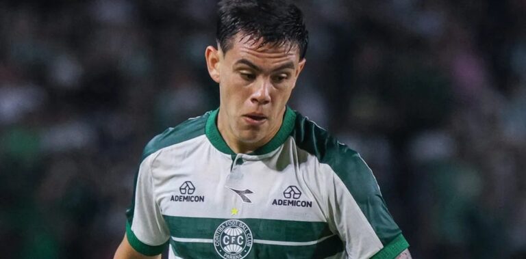 Santos decide não repatriar JP Chermont apesar de sondagem de Alexandre Mattos