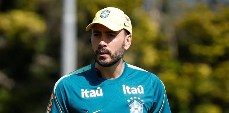 Davide Ancelotti nega gesto de reprovação a Neymar e diz que vídeo foi interpretado fora de contexto