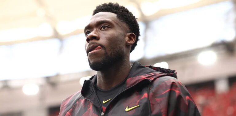 Alphonso Davies volta e Canadá tem escalação encaminhada para enfrentar a África do Sul