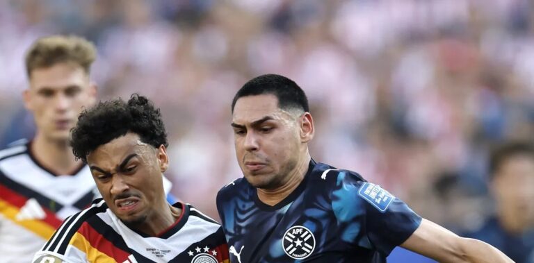 Caballero estreia, participa de classificação do Paraguai sobre a Alemanha e pode voltar ao Santos