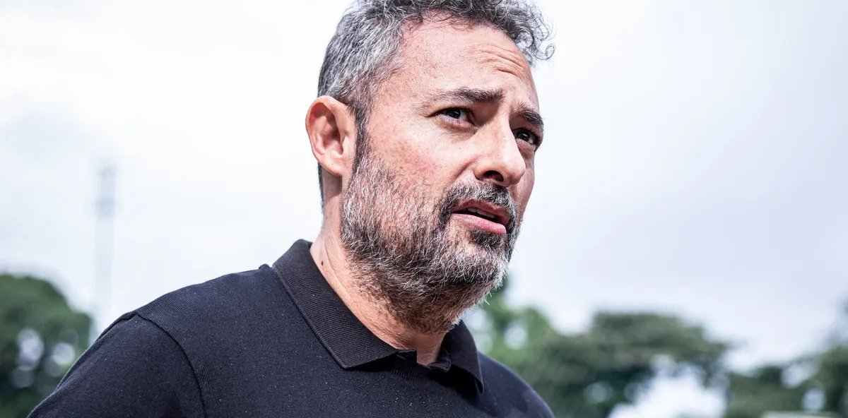 Santos prioriza contratação de volante e lateral-esquerdo, diz Alexandre Mattos - Imagem do artigo