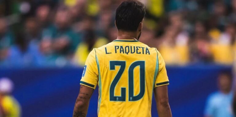 Flamengo monitora Lucas Paquetá após meia deixar Brasil x Japão com dores na coxa