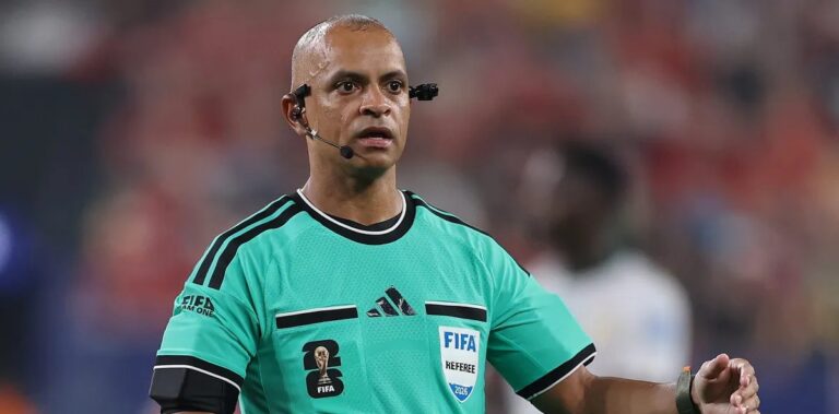 Árbitro brasileiro Wilton Pereira Sampaio fica fora das últimas partidas da Copa