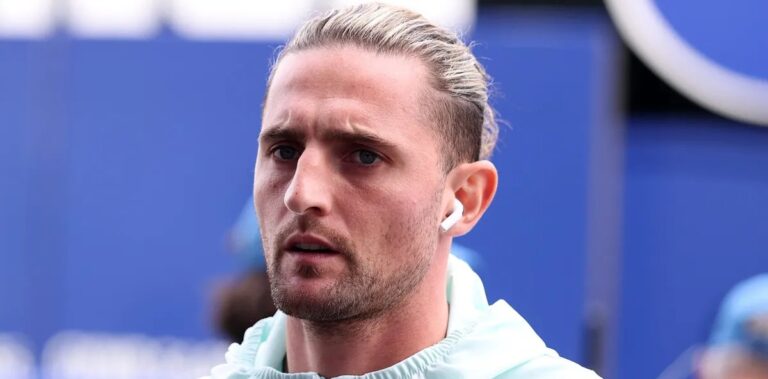 Rabiot critica atitude da França após goleada sofrida para a Inglaterra