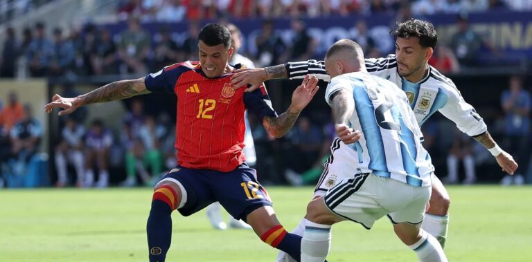 Final entre Espanha e Argentina tem só três chutes no 1º tempo, recorde negativo desde 1966