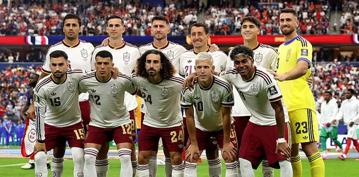 Espanha mantém base e divulga escalação para final da Copa do Mundo contra a Argentina - Imagem do artigo