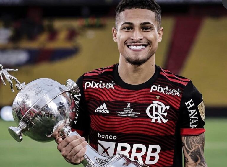 Aston Villa confirma João Gomes por até 45 milhões de euros; Flamengo recebe R$ 33,9 milhões