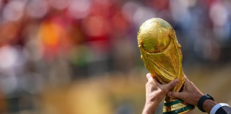 Espanha lidera novo ranking da FIFA; Brasil sobe e Alemanha deixa top-10