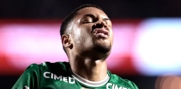 Vitor Roque e Felipe Anderson ficam em São Paulo e desfalcam Palmeiras contra o Coritiba