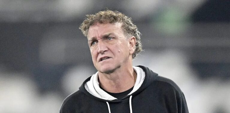 Santos domina Universidad Central, vence por 4 a 1 e fica perto das oitavas da Sul-Americana