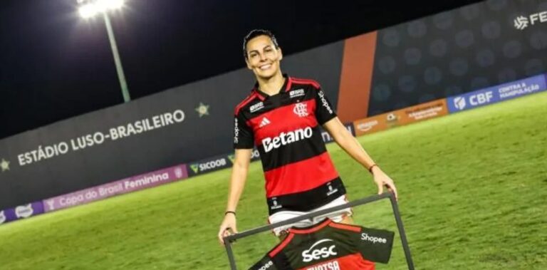 Thaisa Moreno atinge 100 partidas pelo Flamengo em classificação na Copa do Brasil Feminina