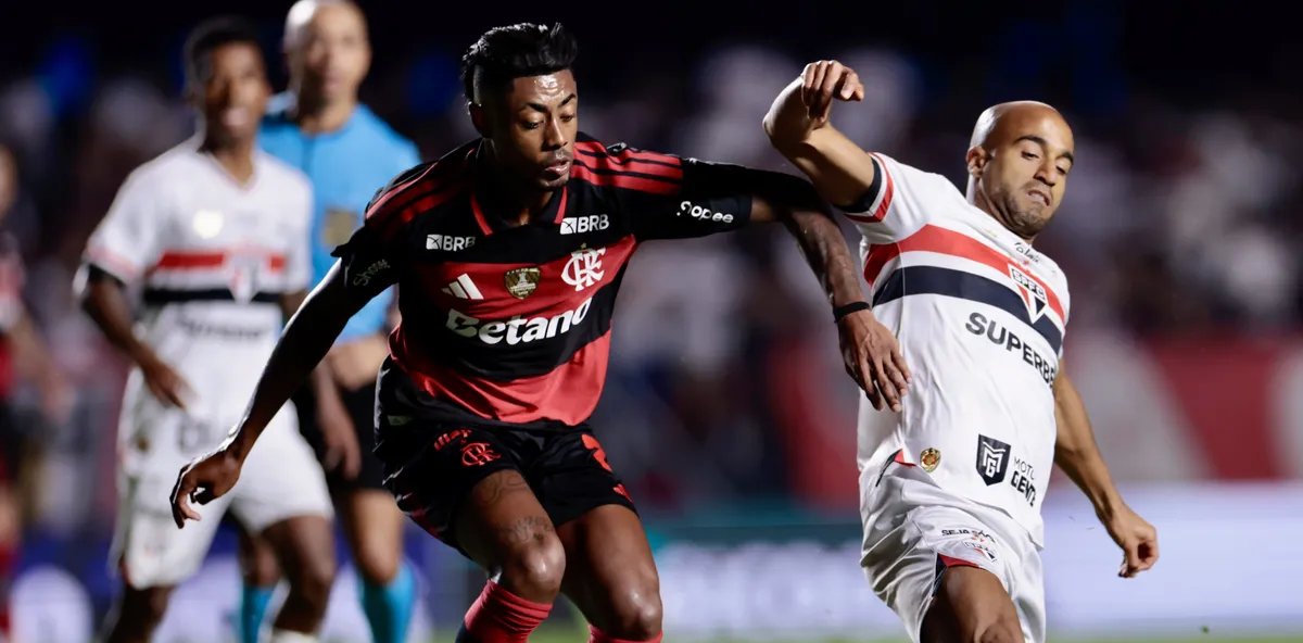 Vidente indica favoritismo do Flamengo no confronto com o São Paulo pelo Brasileirão - Imagem do artigo