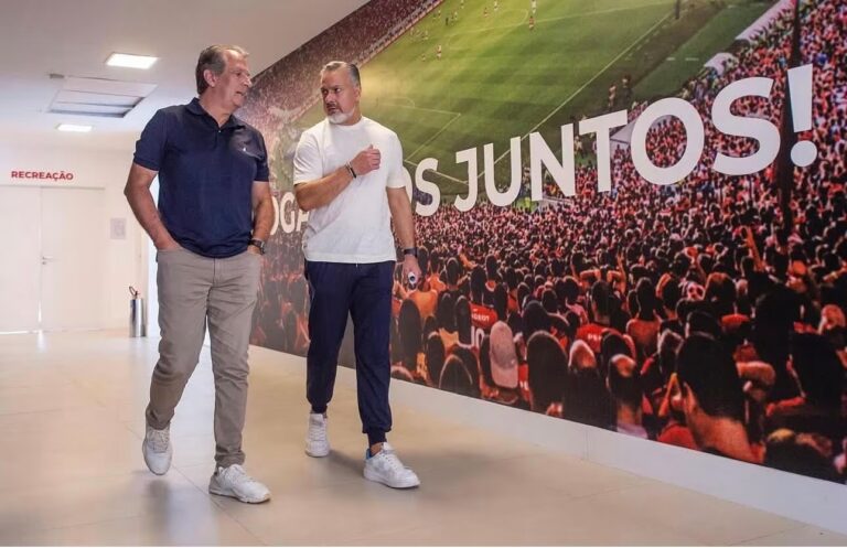Flamengo planeja concluir renovações de contratos até o fim do ano