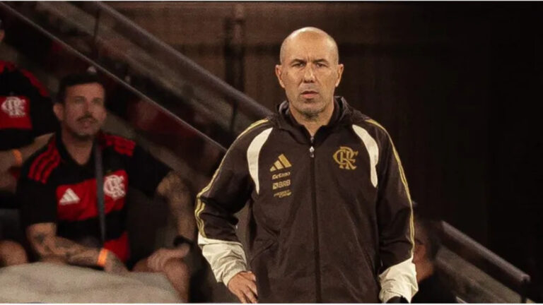 Flamengo deve realizar mudanças antes do duelo contra o Cruzeiro no Brasileirão