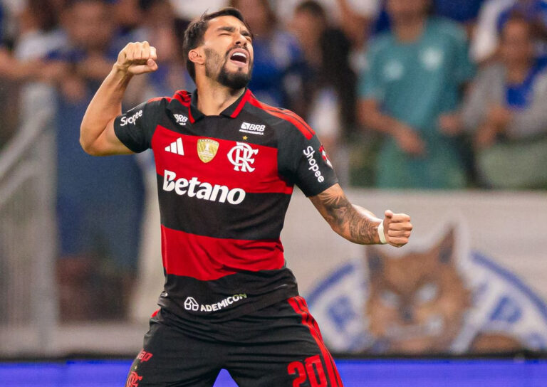 Lucas Paquetá é reconhecido como ‘Herói da Semana’ pela Conmebol após gol importante