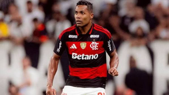 Flamengo se prepara para clássico com possíveis retornos de jogadores importantes
