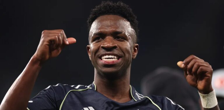 Vinícius Júnior estende contrato com o Real Madrid até 2032 e encerra interesse do Arsenal