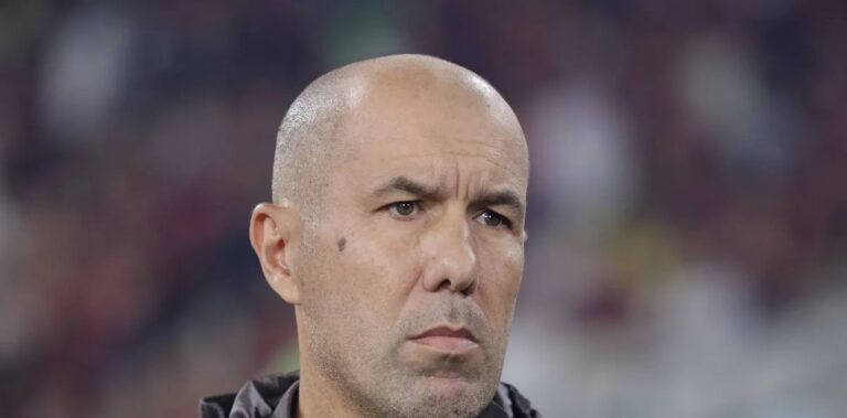 Eliminação para o Cruzeiro pode selar saída de Leonardo Jardim do Flamengo