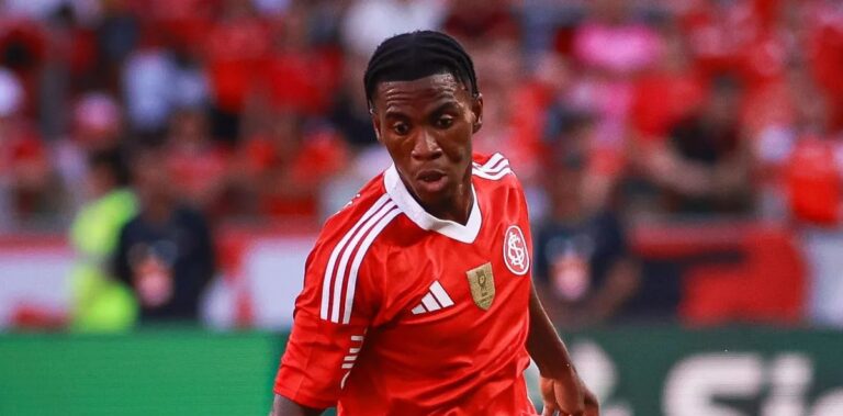 Internacional pode sofrer transfer ban da FIFA por parcelas em atraso na compra de Benjamin Arhin
