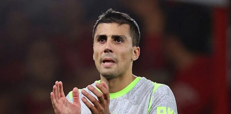 Real Madrid descarta contratação de Rodri após volante demonstrar preferência pelo Barcelona