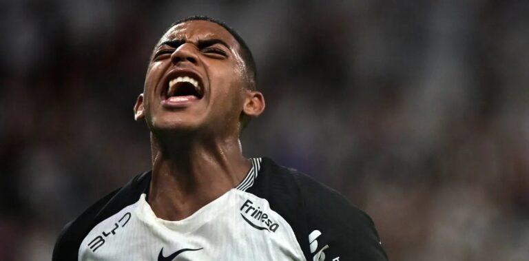 Scout do Philadelphia Union observa partida e pressiona Corinthians por venda de Gui Negão
