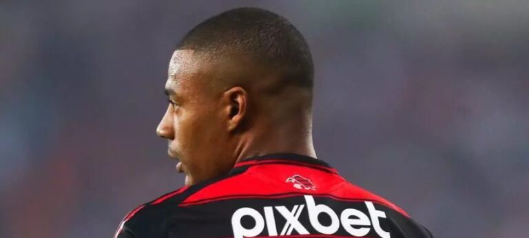 Negociação com Peñarol fracassa e Nicolás De La Cruz permanece no Flamengo