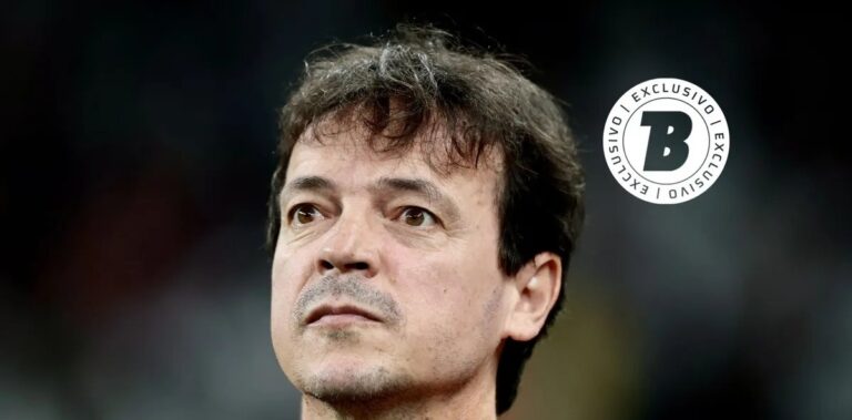 Podcast destaca repertório limitado do Corinthians sob comando de Fernando Diniz