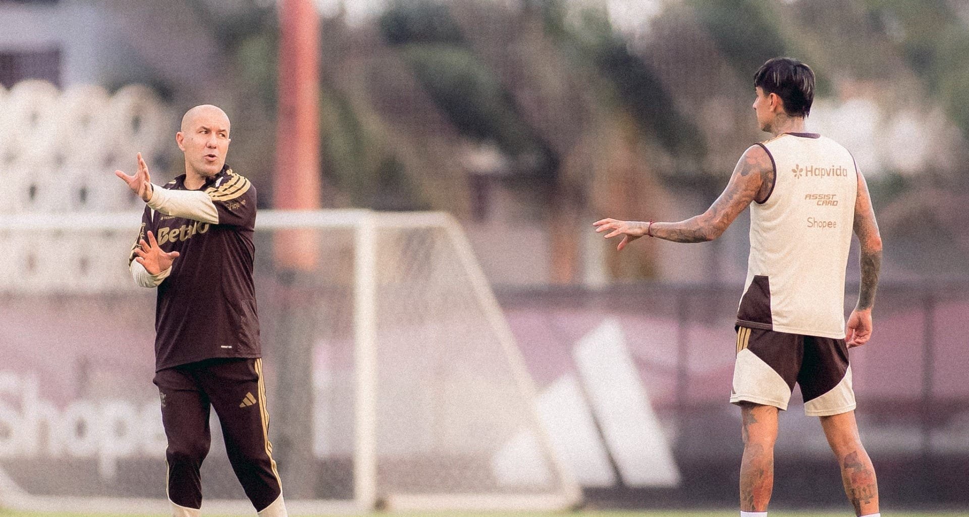 Flamengo faz último treino e define time para enfrentar o Vitória no Maracanã - Imagem do artigo