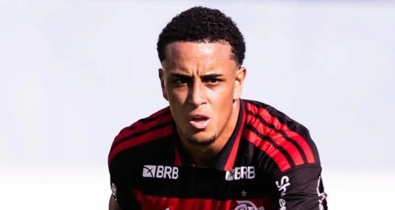 Ryan Roberto nega exigências em negociação e explica saída do Flamengo