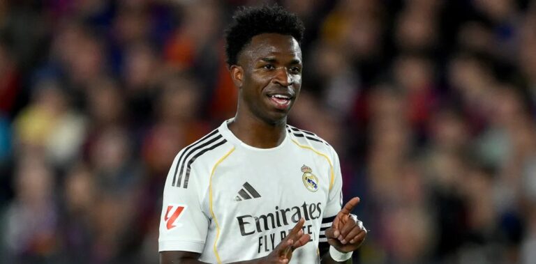 Mourinho pressiona e destaca renovação de Vinícius Júnior como meta principal do Real Madrid