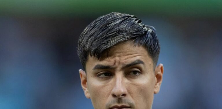 Representantes de Erick Pulgar agendam reunião com clubes árabes e volante pode sair do Flamengo