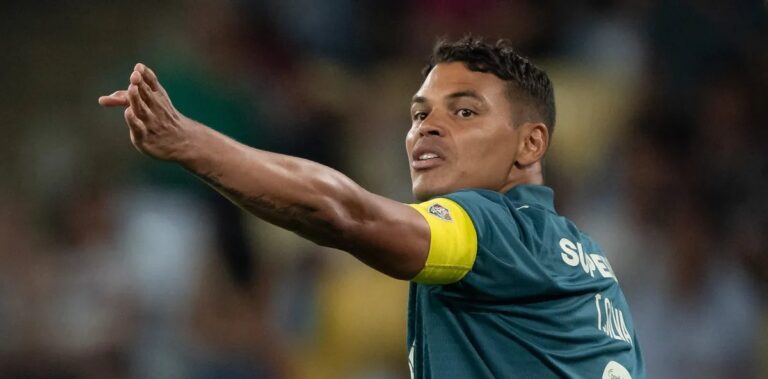 Thiago Silva reforça Fluminense para encarar o Independiente Rivadavia na Libertadores